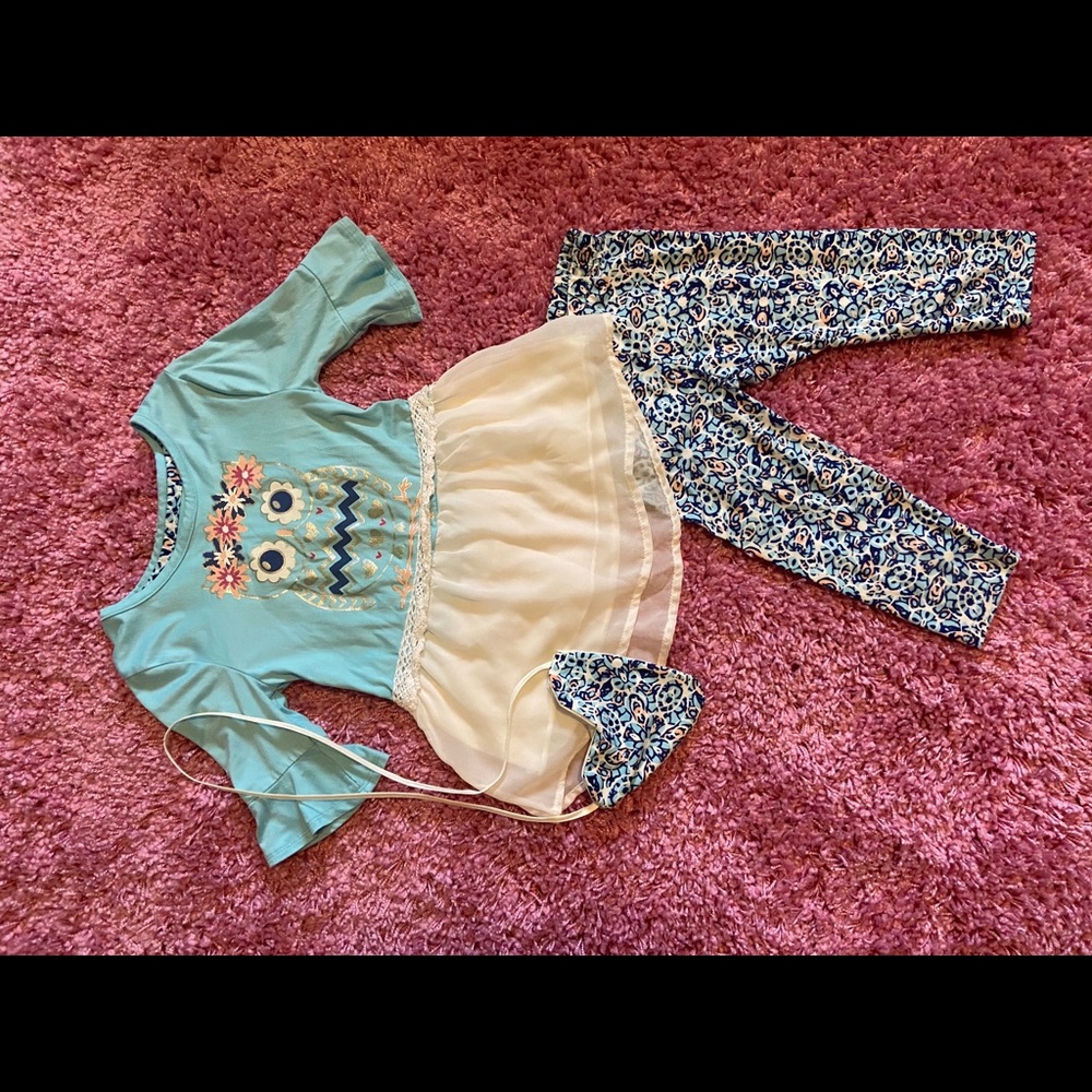 One Step Up: Size 4: Toddler girl set with purse.